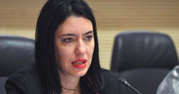 azzolina
