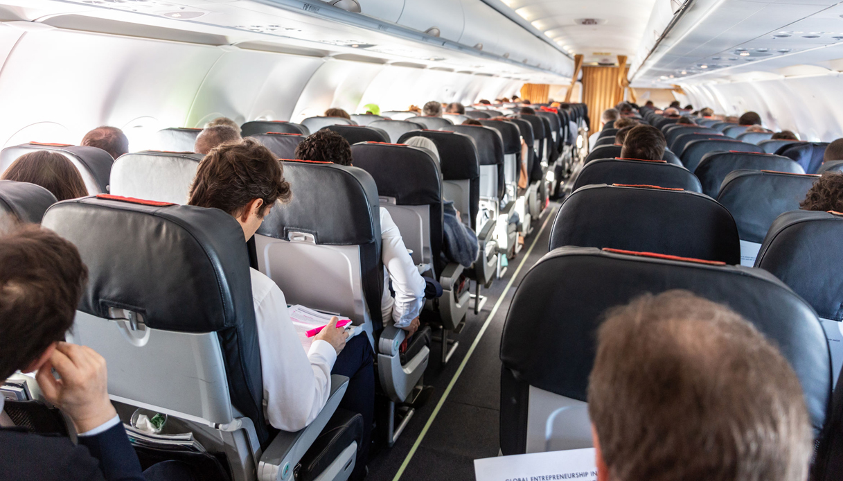 Le regole per volare in sicurezza