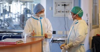 Coronavirus, il bollettino tornano a salire contagi e vittime