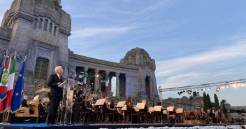 ++Mattarella a Bergamo, requiem per morti Covid ++