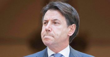 Conte e la mossa per blindare il governo: tentazione del premier