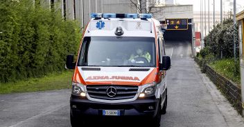 varese-saltrio-gas-figlia-disabile-cieca