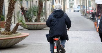 Covid: commissione di assistenza agli anziani