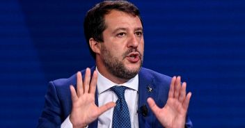 Open Arms, Salvini imputato anche a Palermo: la mossa dei pm