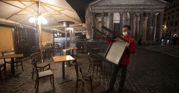 'Ok oggi al decreto ristori, bisogna marciare insieme'