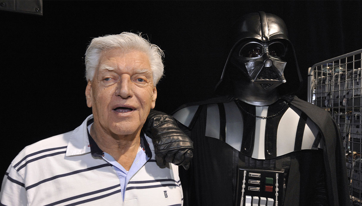 Morto David Prowse, l'attore interpretò Darth Vader in ...