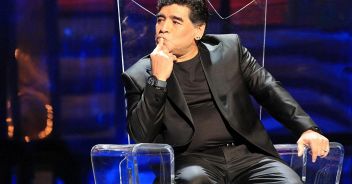 maradona-san-carlo