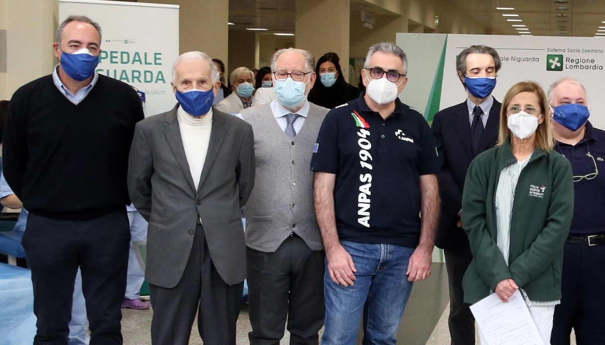 Vaccinati Bassetti, Galli e Pregliasco