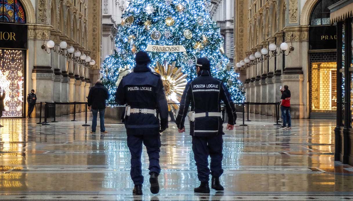 Zona arancione 28, 29 e 30 dicembre: quando serve l'autocertificazione