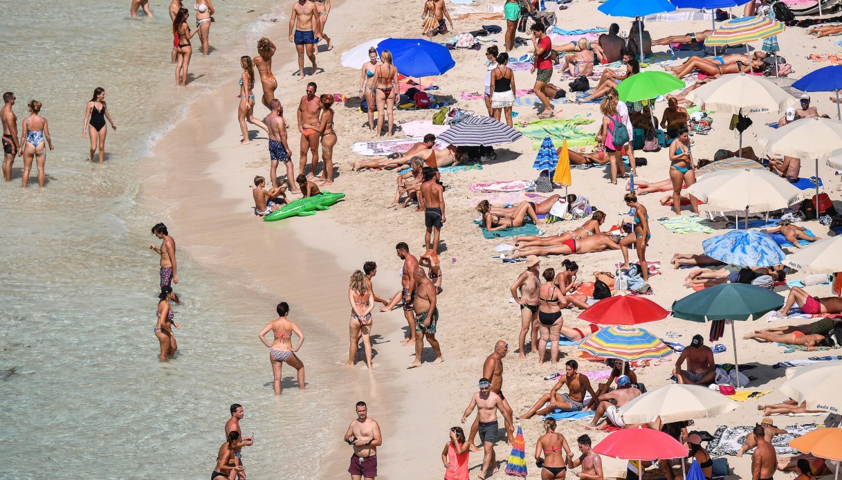 Covid, come sarà la prossima estate? La previsione di ...