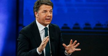 Renzi, nuovo appello a Conte