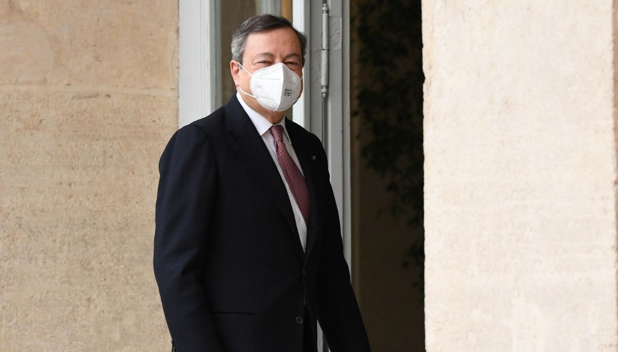 Covid, dalle zone rosse alle vaccinazioni: la strategia di Draghi