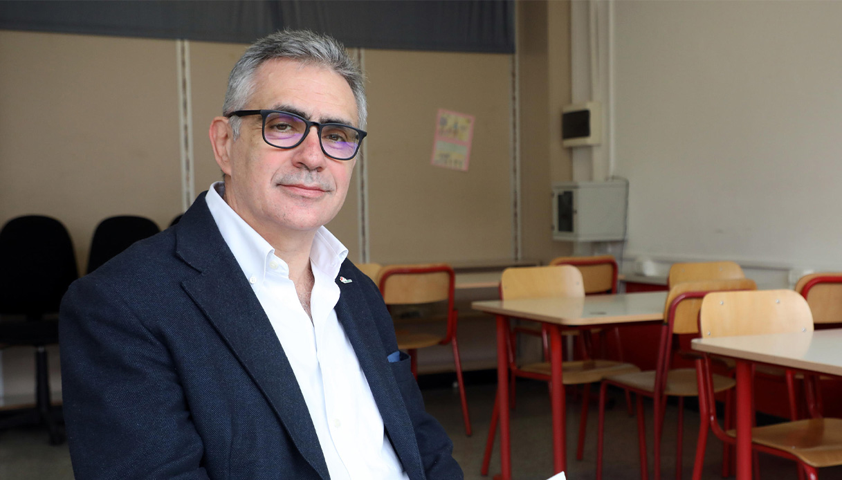 Stop di AstraZeneca in Italia, i virologi pro e quelli contro: Fabrizio Pregliasco