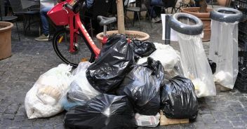 La tassa sui rifiuti +2,4% in 5 anni con punte del 35%