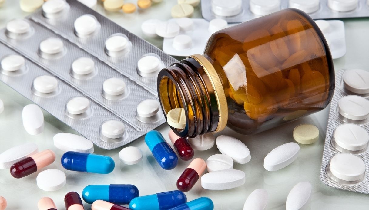 Farmaci fake venduti onFarmaci fake venduti online: l'allarme dell'Aifaline: l'allarme dell'Aifa