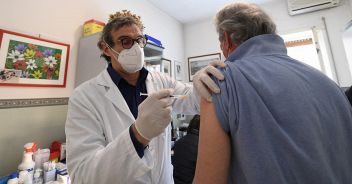 vaccini-covid