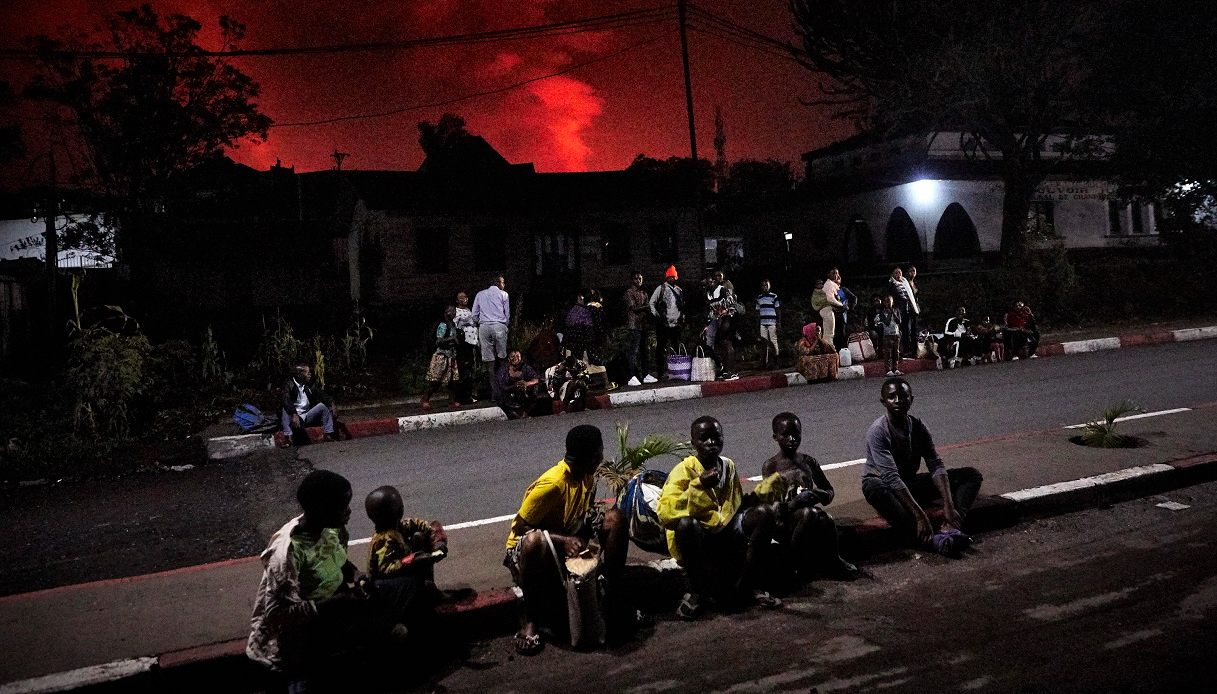 Congo: si è risvegliato il vulcano Nyiragongo.