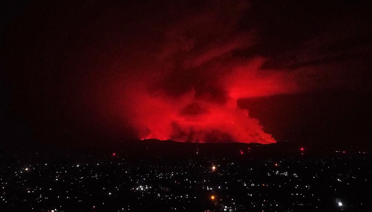 Congo: si è risvegliato il vulcano Nyiragongo.