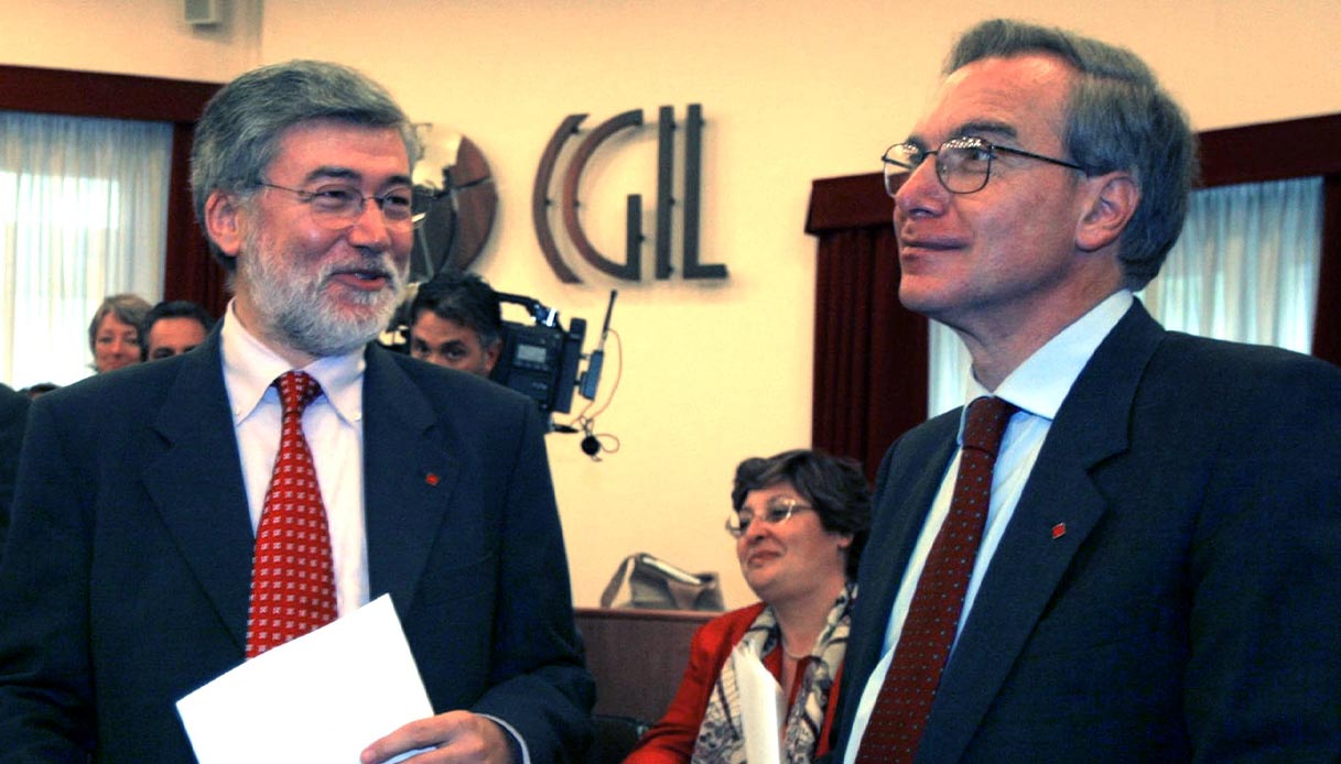 Morto Guglielmo Epifani, la sua vita in 5 immagini: dall'università alla Cgil