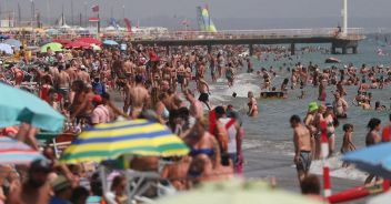Covid, in Italia la situazione peggiora o migliora? Cosa dicono i dati