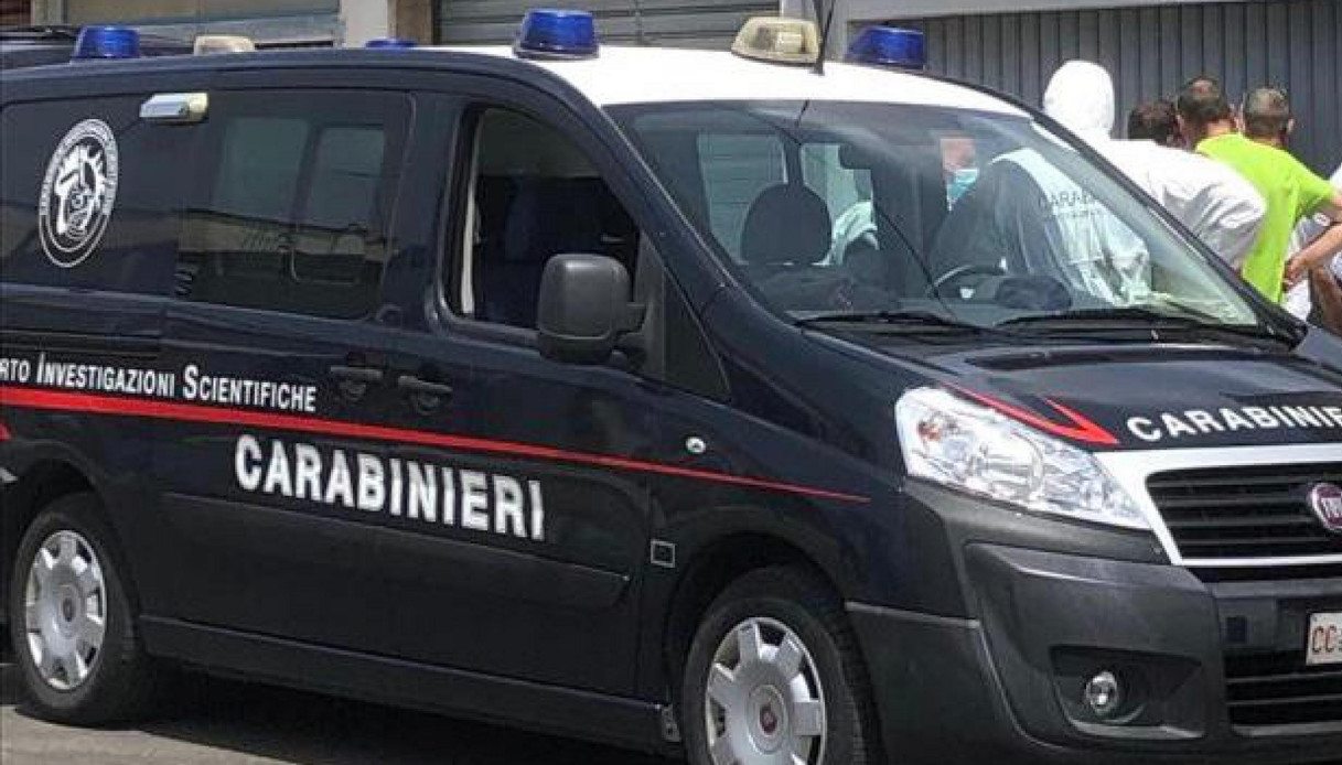 Oristano Ex Militare Ucciso In Casa A Coltellate Giallo