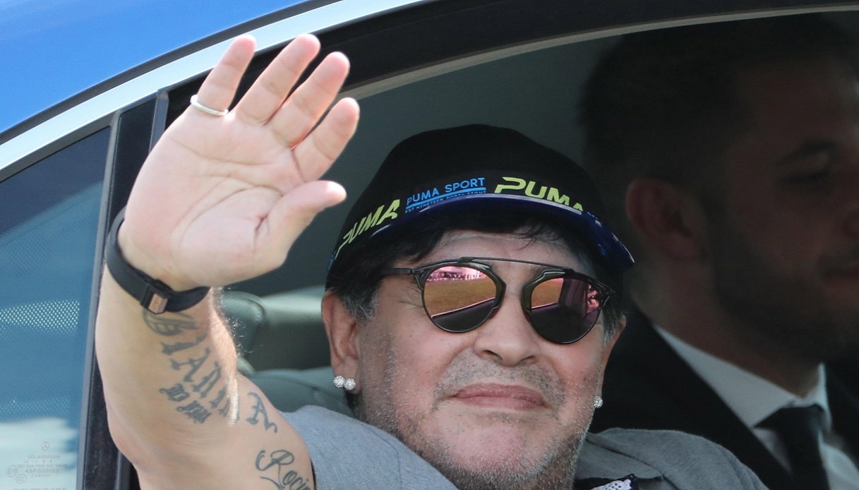 Maradona, oggetti all'asta.