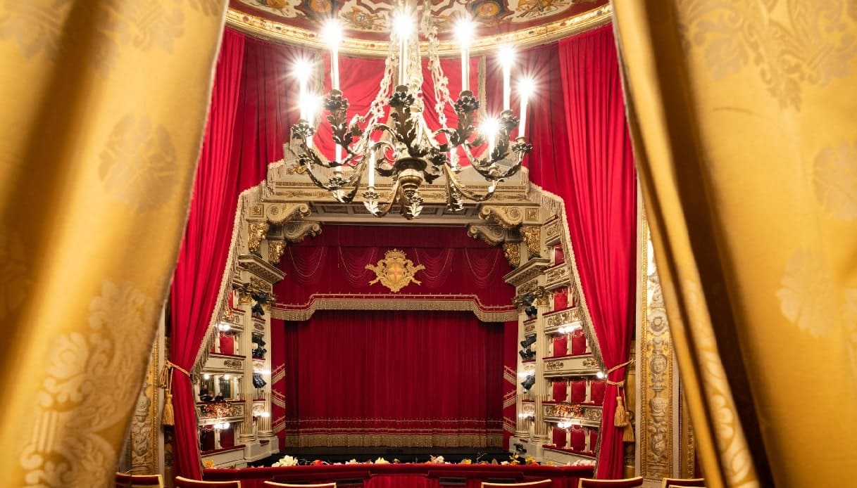 Focolaio Covid tra il corpo di ballo del Teatro alla Scala.