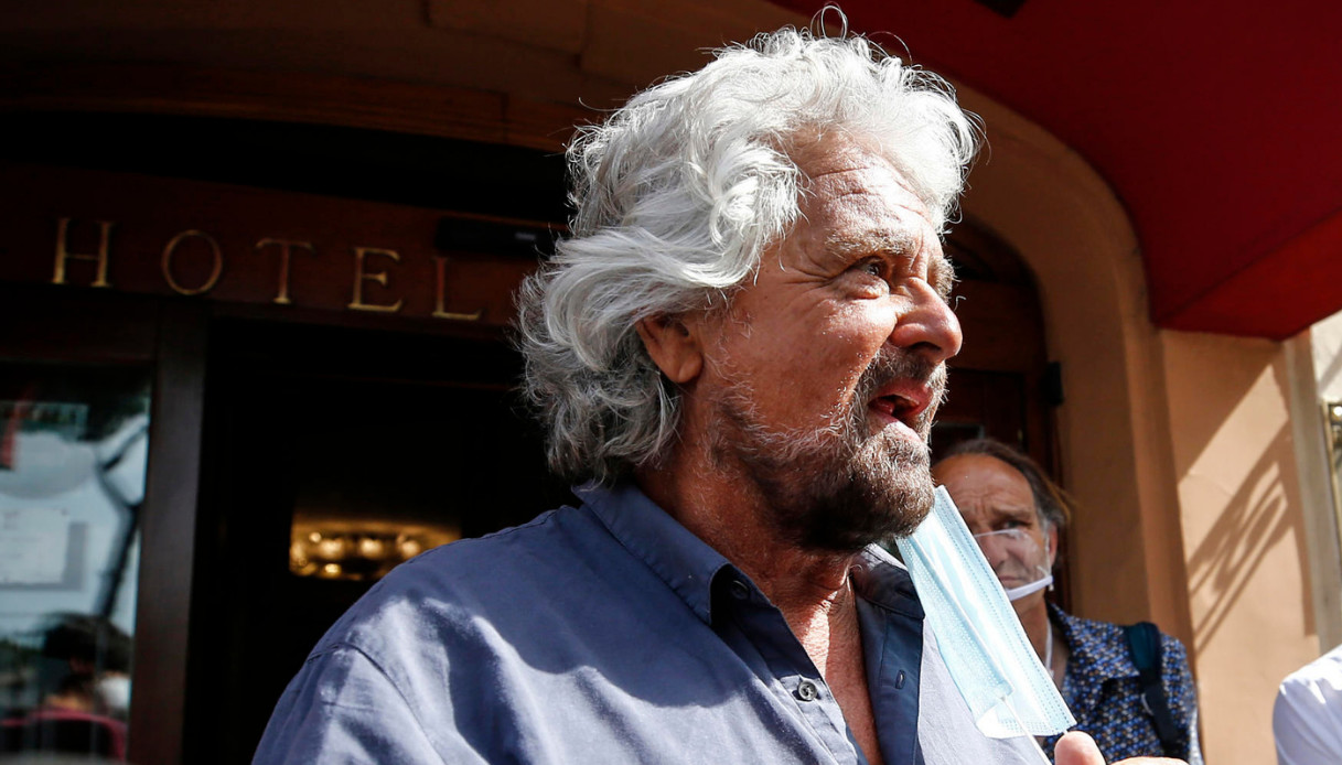 Beppe Grillo Indagato Al Vaglio Le Chat Messaggi Anche Allex Ministro M5s Toninelli 2345