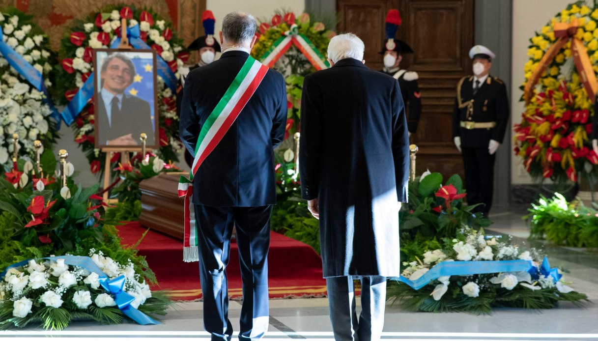 Camera ardente per David Sassoli in Campidoglio, l'addio di Draghi e Mattarella
