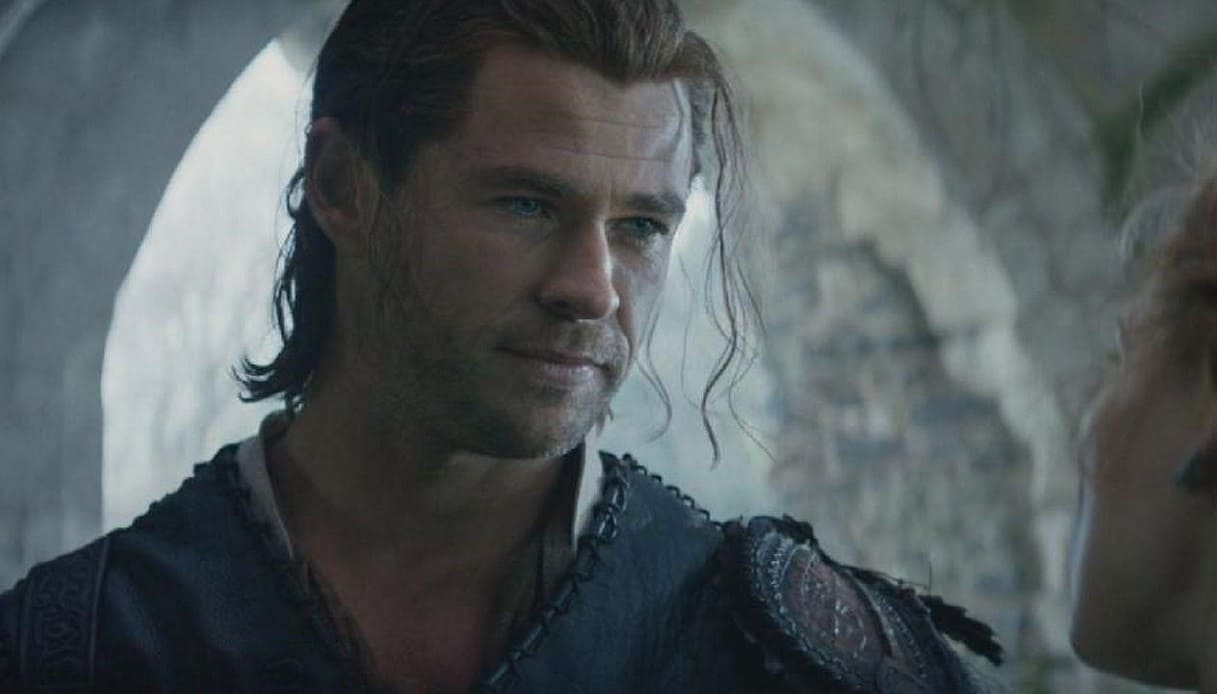 Chris Hemsworth in una scena del film