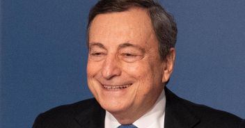 Mario Draghi a quali domande non ha risposto in conferenza stampa? Scoppia il caos sui social