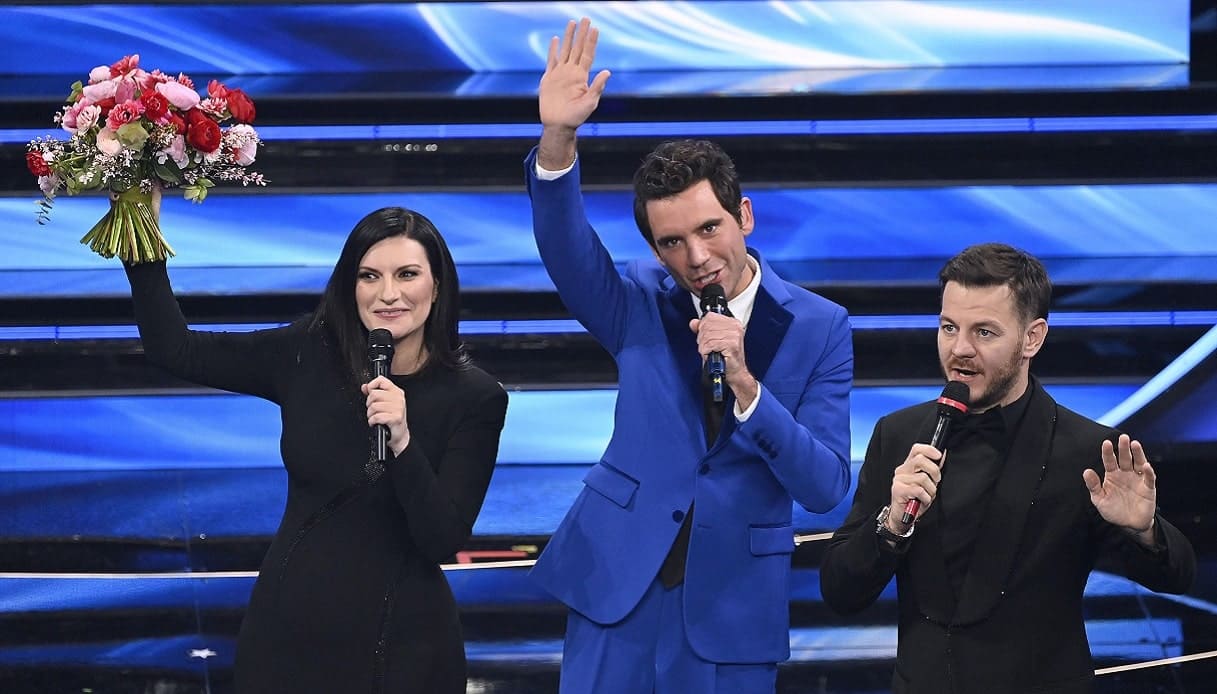 Amadeus annuncia i conduttori dell'Eurovision 2022.