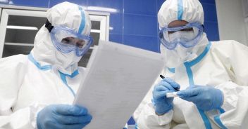 Nuove sottovarianti Covid, non solo Omicron 2: "Ce ne sono quattro". L'Oms lancia un nuovo allarme