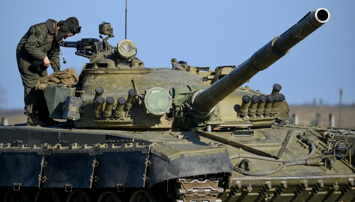 Guerra in Ucraina, è corsa alle armi: quali sono i Paesi che spendono di più in armamenti