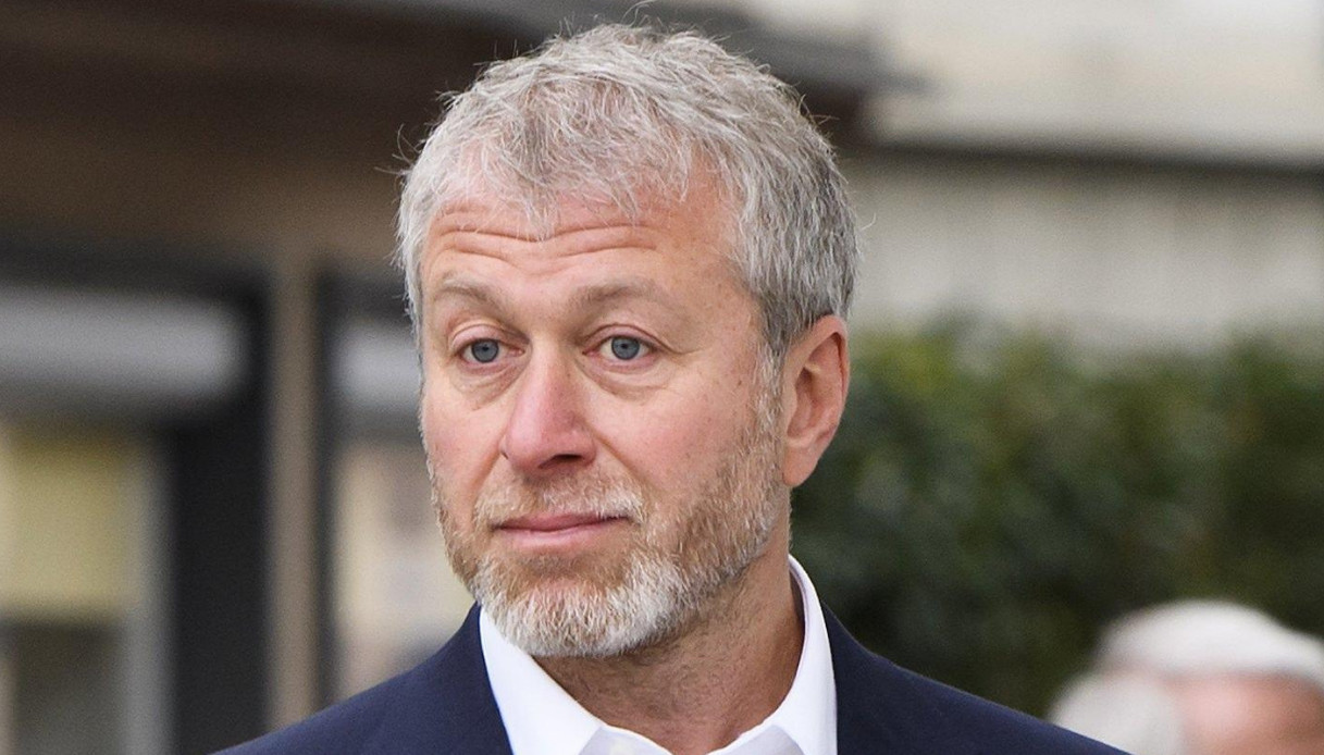 Abramovich avvelenato, i precedenti da Navalny a Yushchenko fino alla spia Litvinenko