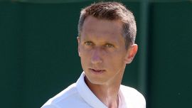Ucraina, Stakhovsky: "L'Italia non durerebbe un giorno". Chi è il tennista tornato in patria per combattere