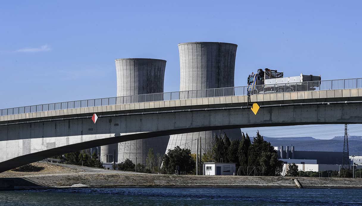 Centrale nucleare a Tricastin (Francia)