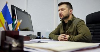 Zelensky alla Nato, la situazione si sblocca: invitato al vertice, cosa potrebbe succedere