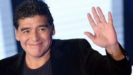 Morte Maradona, novità sulle indagini: accusa di omicidio colposo per 8 operatori sanitari, chiesto processo