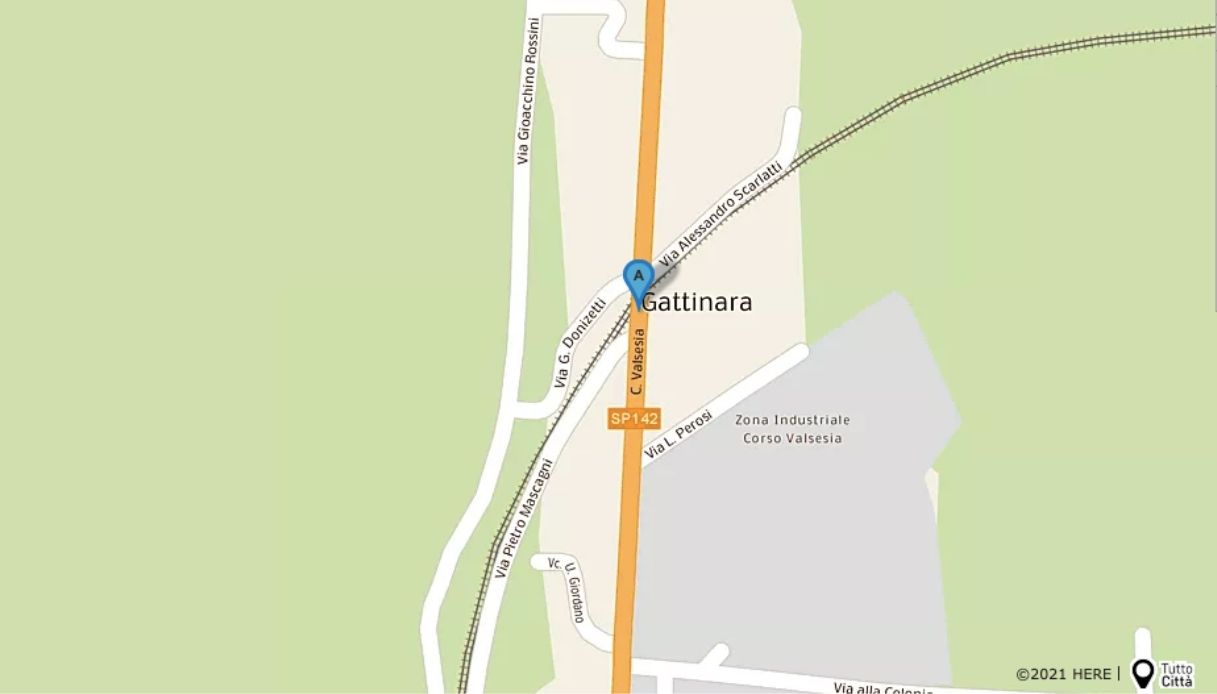 Incidente a Gattinara, auto travolge due ragazze: morta una 18enne, grave l'altra giovane. Cos'è successo
