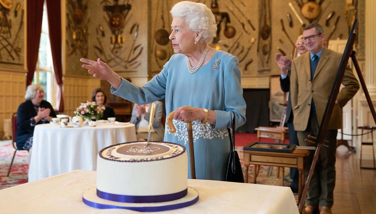 La regina Elisabetta II compie 96 anni: ecco cosa succederà in occasione  del compleanno dell'amata sovrana - RTL 102.5