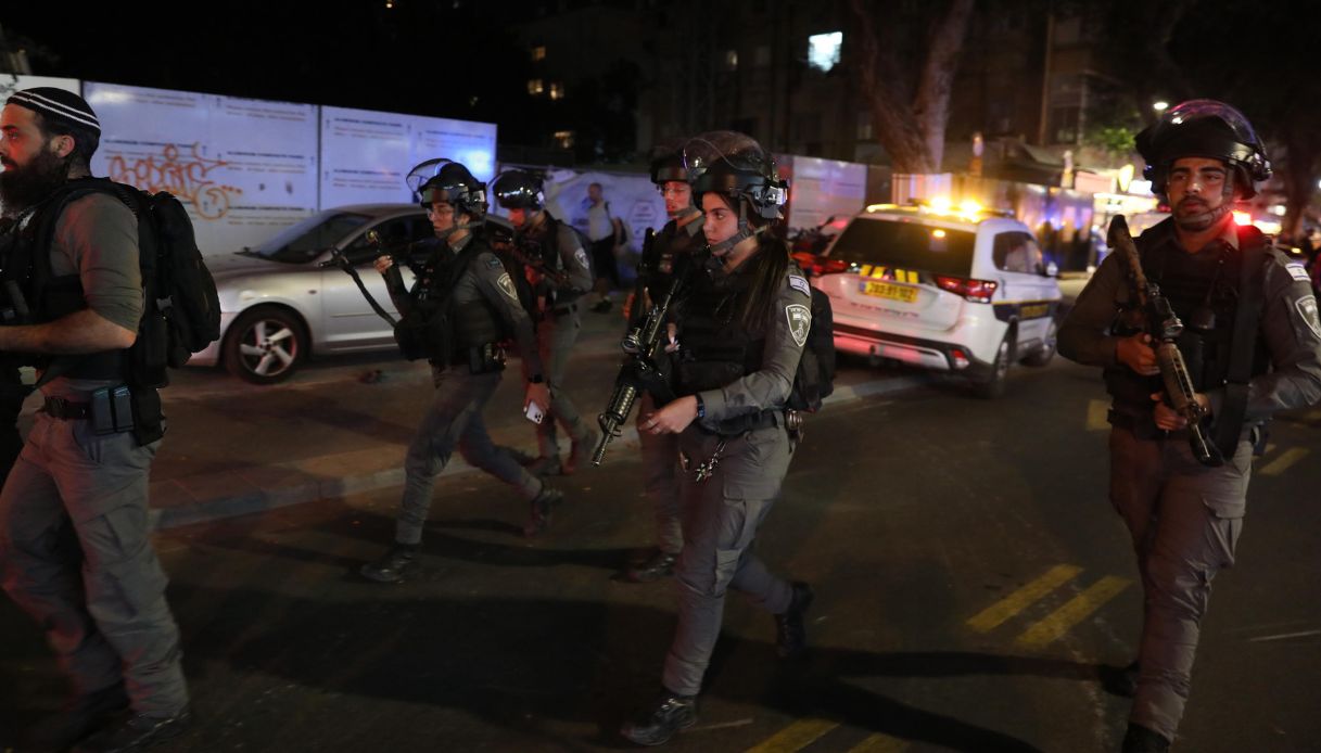 Israele, Tre Morti In Un Attacco Terroristico A Elad Con Ascia E ...