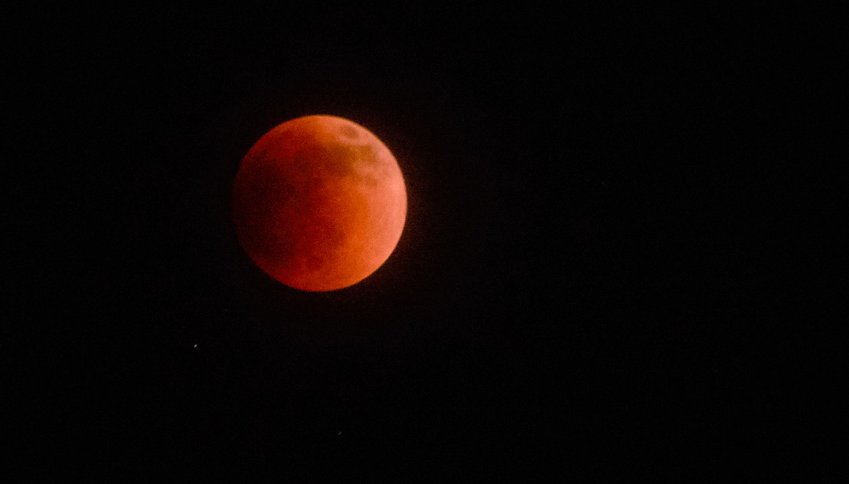 luna rossa