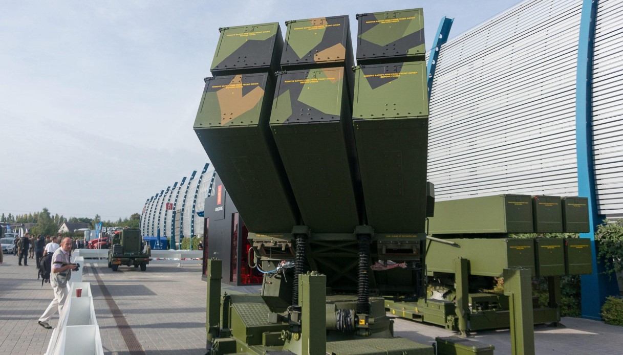 Gli Stati Uniti forniranno all'Ucraina i missili di ultima generazione Nasams: cosa sono e a cosa servono