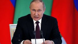 Sanktioner mot Ryssland, chefen för Sberbank förnekar Vladimir Putin: tio år att återhämta sig