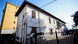 Mulher morta em casa, à noite: "A menina era um obstáculo para os relacionamentos de Alessia Piferi com os homens"