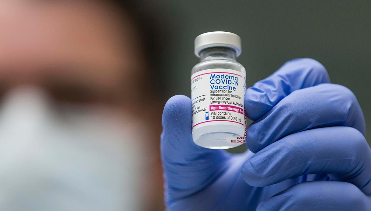 Vaccino Covid e trombocitemia: 16enne ottiene il risarcimento per i danni causati dal farmaco
