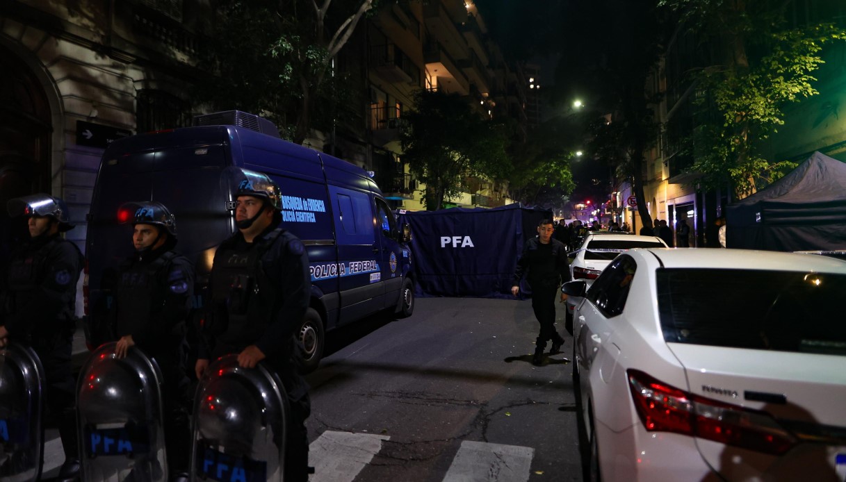 Cristina Kirchner aggredita in Argentina: le puntano una pistola in faccia, arrestato l'uomo