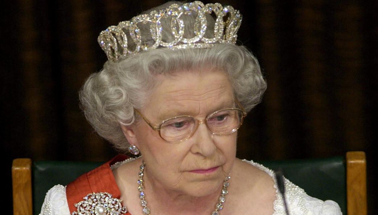 Come è morta la Regina Elisabetta II? Ecco il motivo
