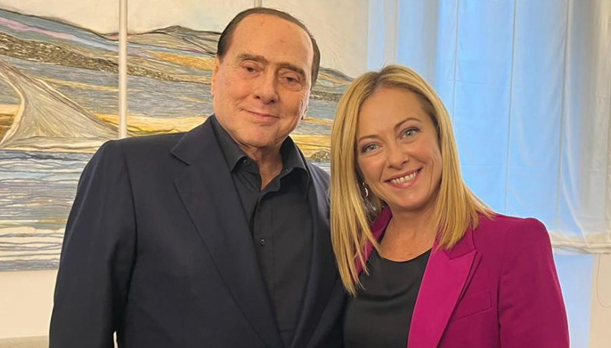 Totoministri, pace fatta tra Meloni e Berlusconi: nuovo accordo sui nomi del Governo tra conferme e assenti